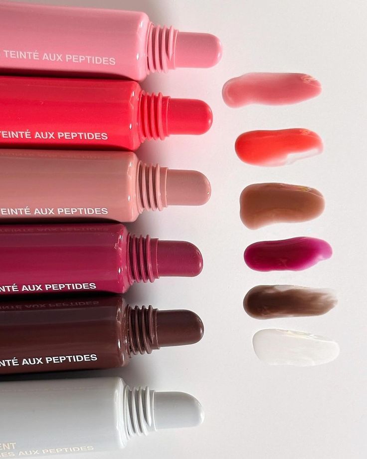 Peptide Lip Tint – Hydrating Glossy Lip Care