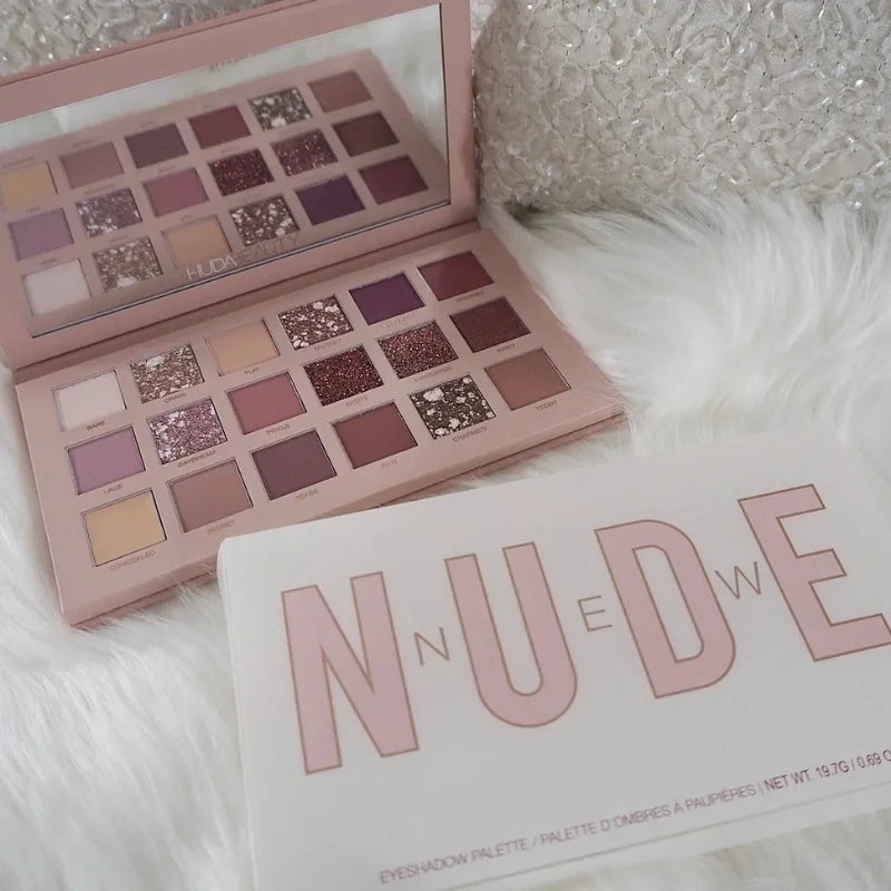 18-Color Nude Eyeshadow Palette – Matte & Shimmer Collection