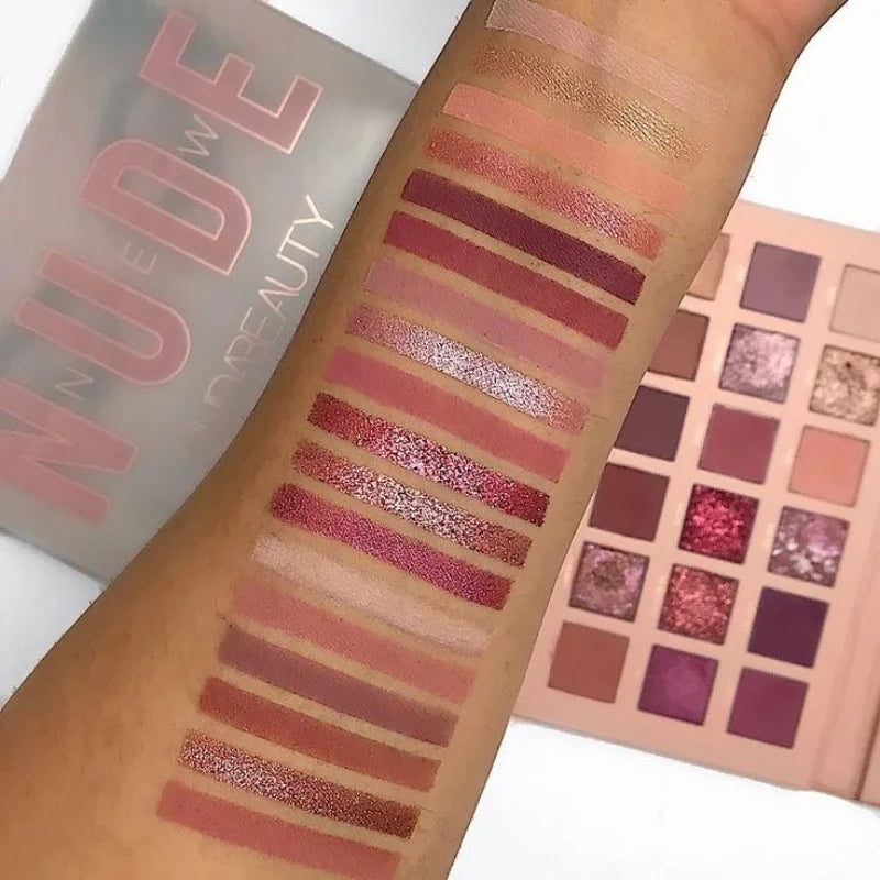 18-Color Nude Eyeshadow Palette – Matte & Shimmer Collection